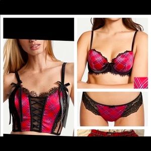 Victoria’s Secret Lingerie set 34DD 32DDD medium panties S/M corset